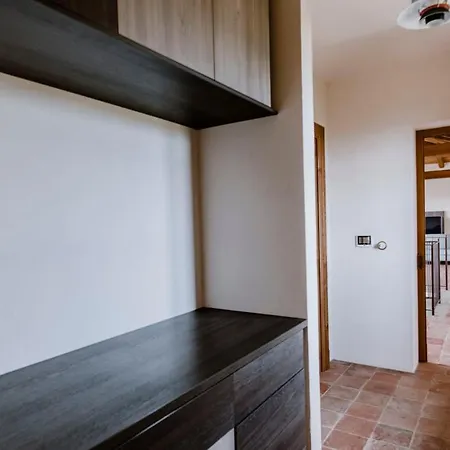 Hillside In Prázdninový dům *